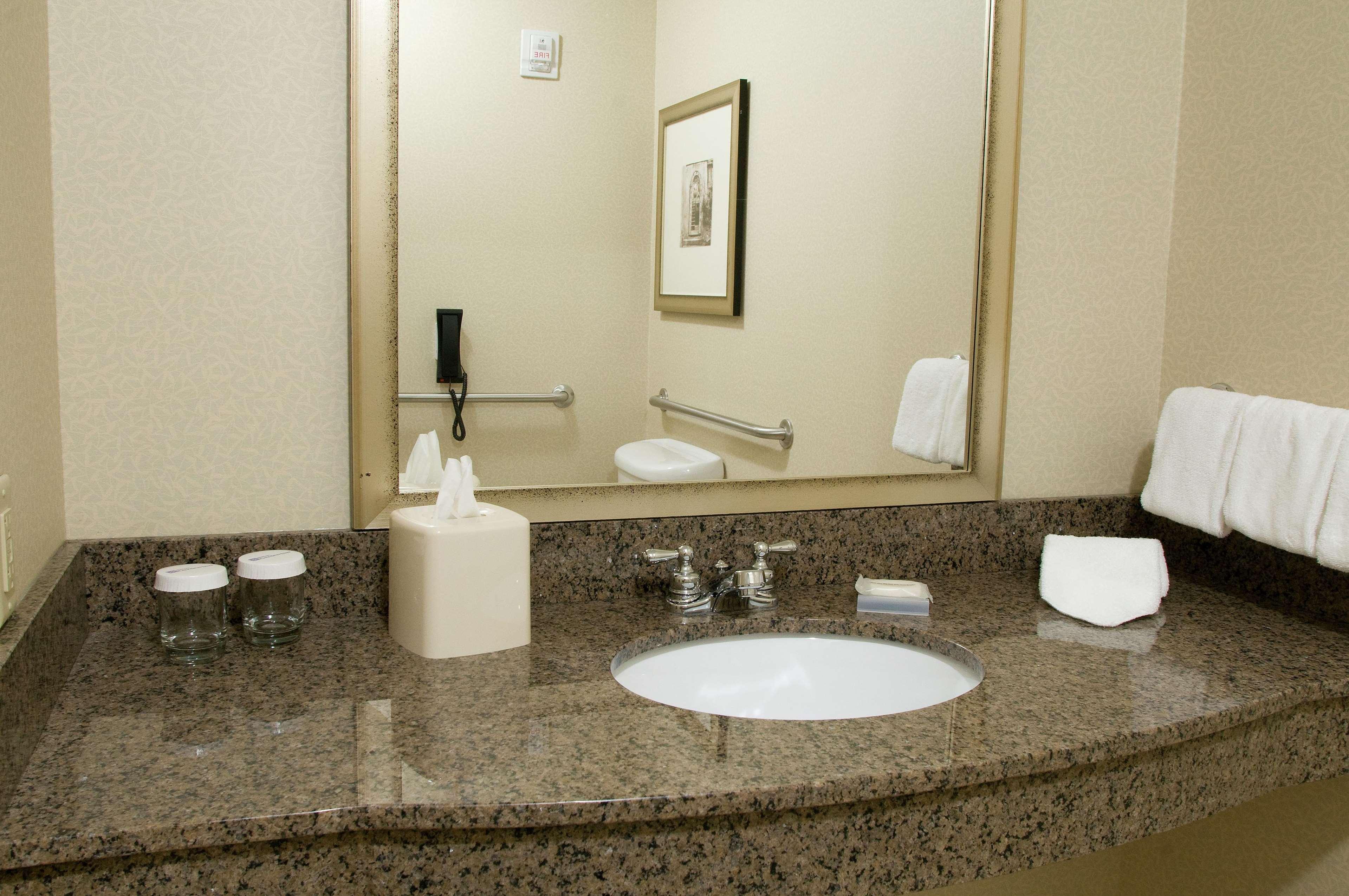 Hilton Garden Inn Mount Holly/Westampton Eksteriør billede